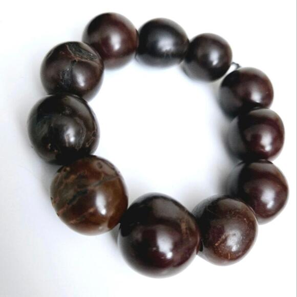 Chunky Chocolate Brown Wood Nut Seed Stretch Bracelet - Picture 1 of 2